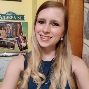 Meet your Posher, Andrea